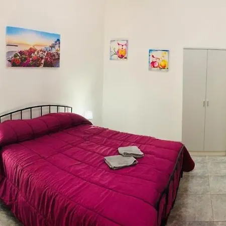 Re Tancredi House Guest house *
